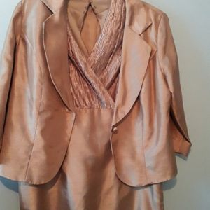 2 piece bronze suite